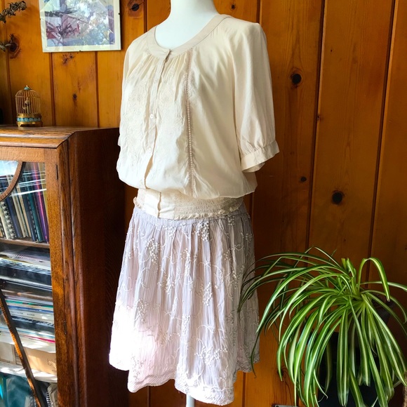 💕Antonio Melani embroidered striped skirt - Picture 2 of 5